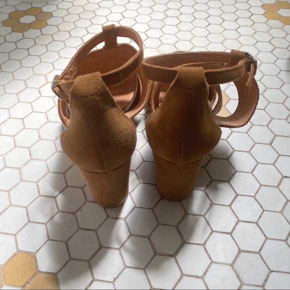 Free People Suede wedge sandal 👡 - Picture 7 of 9